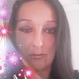 Meet your Posher, Connie